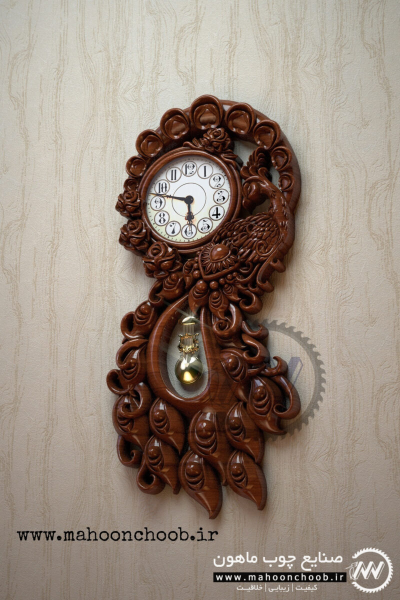 ساعت دیواری طاووس چوبی منبت شده سلطنتی ماهون چوب