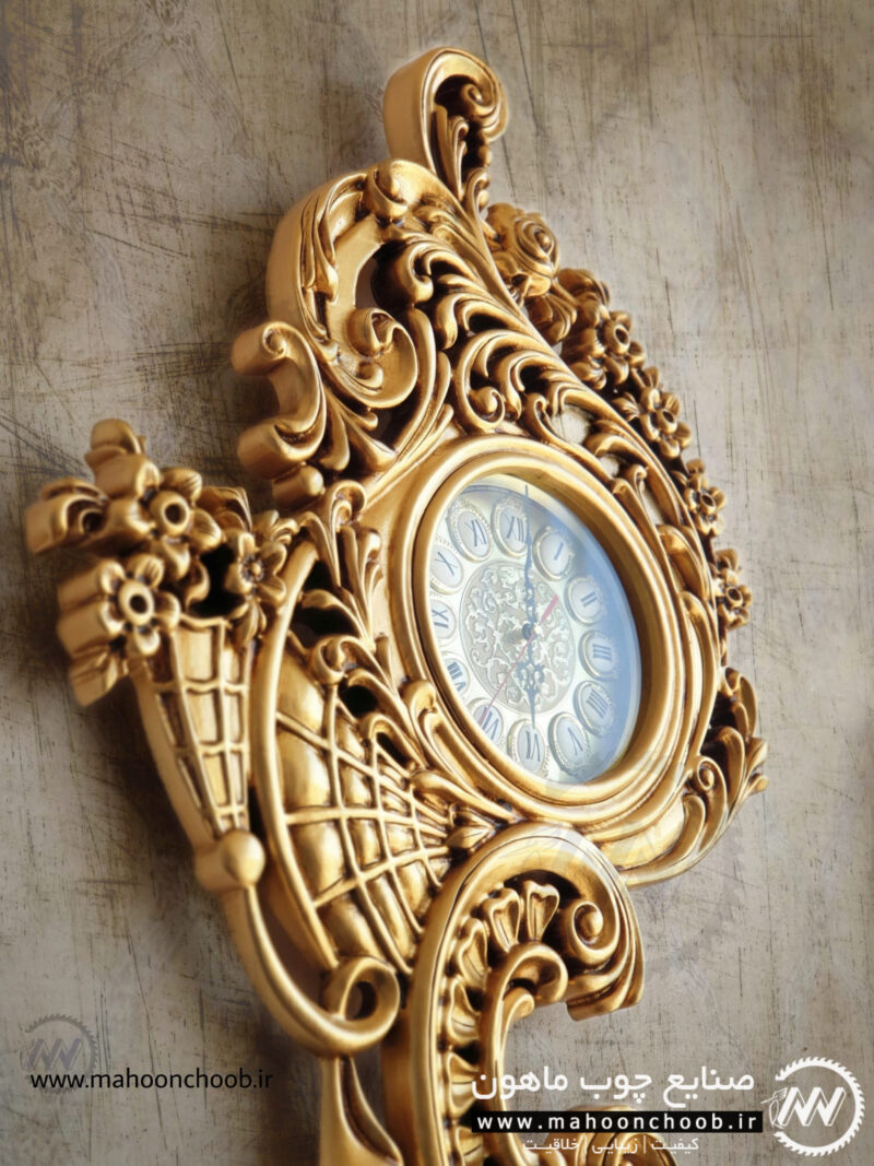 ساعت دیواری ساویس چوبی منبت شده سلطنتی ماهون چوب