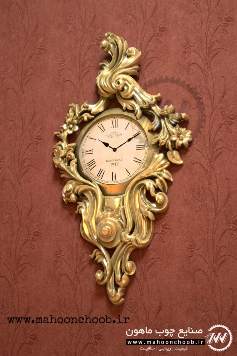 ساعت دیواری مانلی چوبی منبت شده سلطنتی ماهون چوب