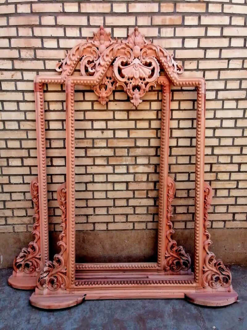 قاب آینه مدل هیبا آینه کنسول چوبی منبت شده سلطنتی ماهون چوب